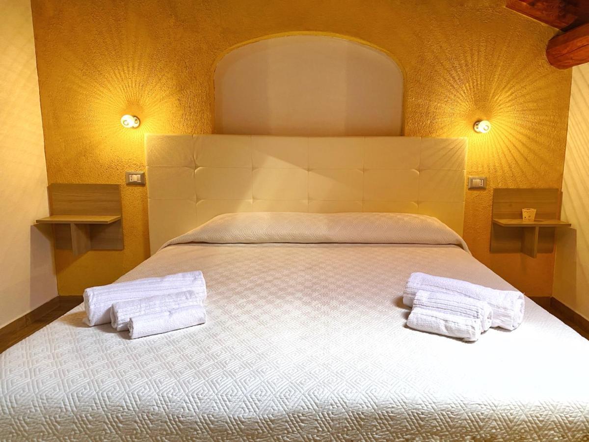 Gioia Guesthouse カブラス エクステリア 写真